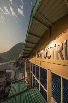 Escorts Near Hotel Gangotri Plaza Rishikesh